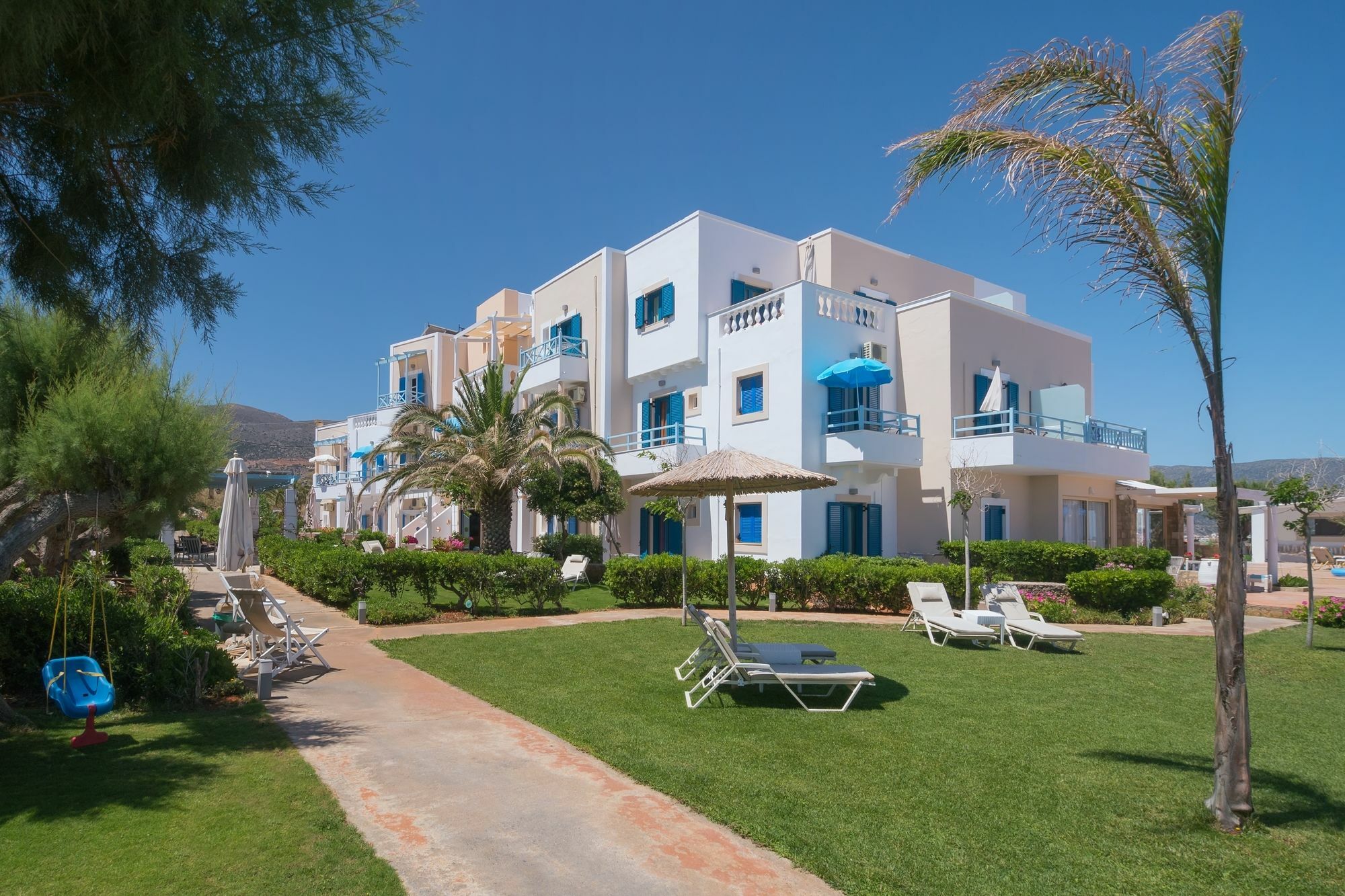 Pyrgos Beach Hotel Apartments Малиа Экстерьер фото